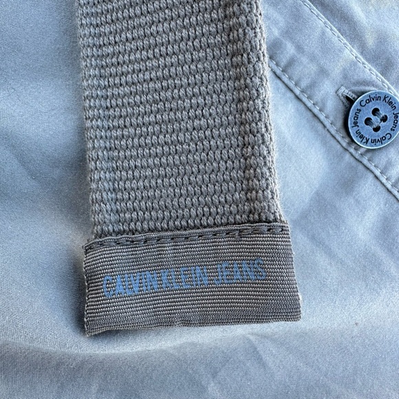 Calvin Klein jeans sleeveless dress with belt size L
Pit to pit: 17”
Length: 37” - Picture 8 of 8